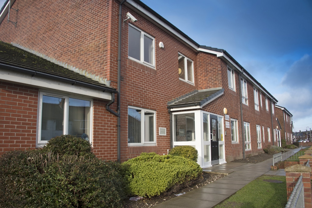 106_163 YMCA Housing